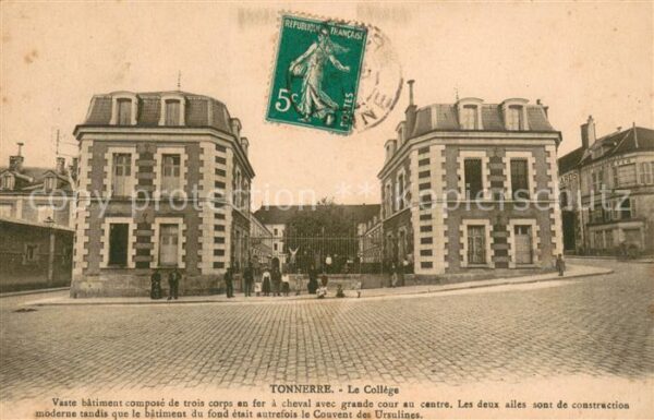 Tonnerre Le College