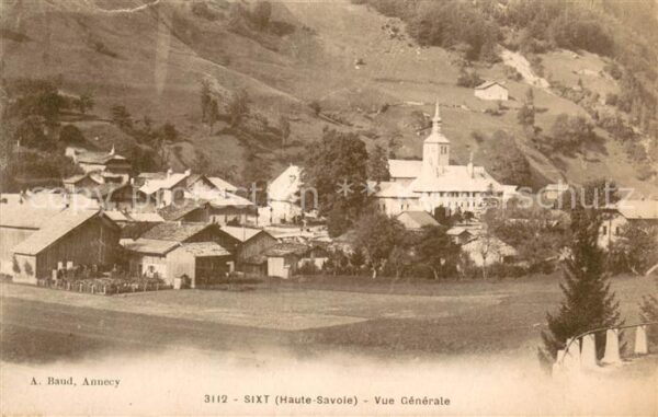 Sixt-Fer-a-Cheval Vue Generale et l'Eglise
