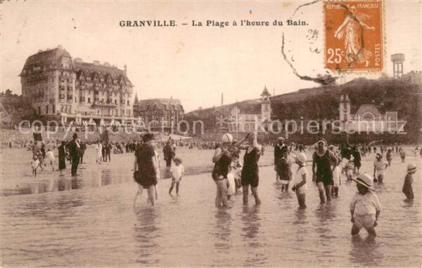 Granville Manche La plage a l_Heure du bain