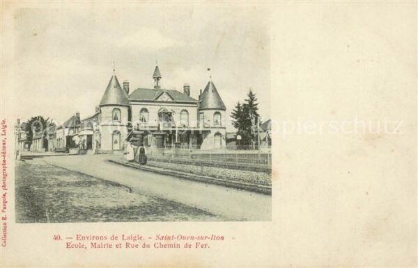 Saint-Ouen-sur-Iton Ecole Mairie et Rue du Chemin de fer