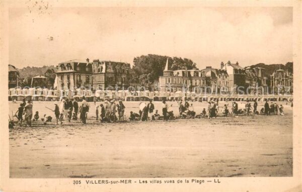 Villers-sur-Mer Les villas vues de la Plage