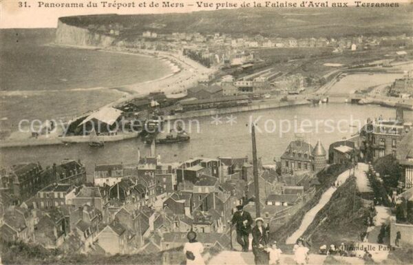 Treport Le Vue prise de la Falaise d’Aval aux Terr