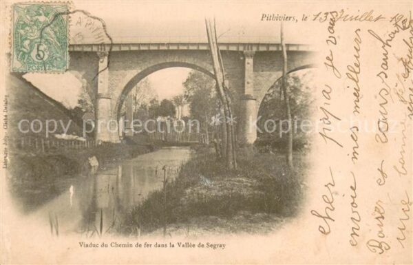 Pithiviers Loiret Viaduc du Chemin de fer dans la Valle d