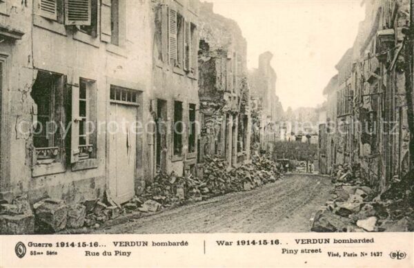 Verdun Meuse Rue du Piny apres bombarde