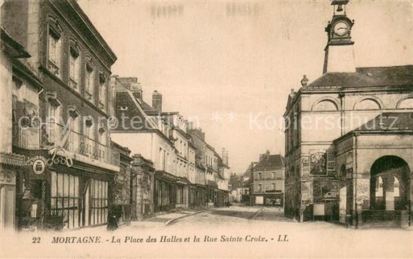 Mortagne Vosges La Place des Halles et la Rue Sainte Cr