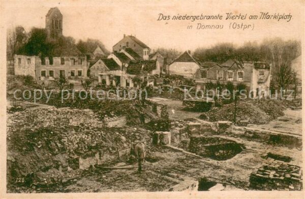 Domnau Ostpreussen Niedergebranntes Viertel am Marktplatz
