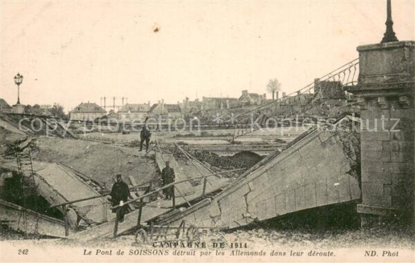 Soissons 02 Aisne Le Pont de Soissons detruit par les All