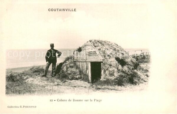 Coutainville Cabane de Douane sur la Plage