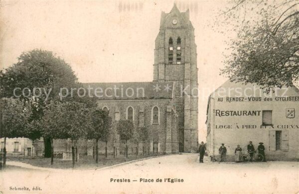 Presles Calvados Place de l'Eglise
