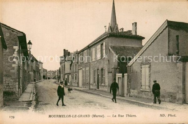 Mourmelon-le-Grand La Rue Thiers