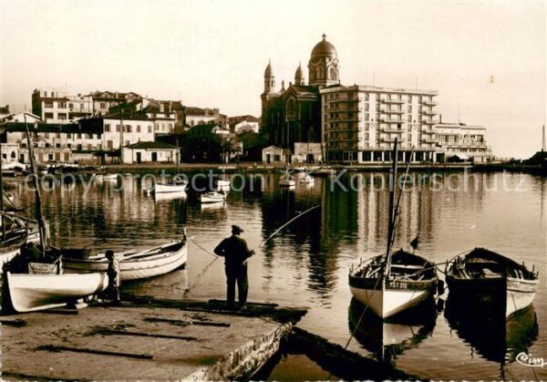 Saint-Raphael 83 Le Port