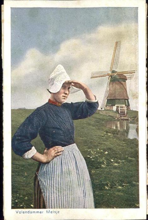 Trachten Volendam Windmühle