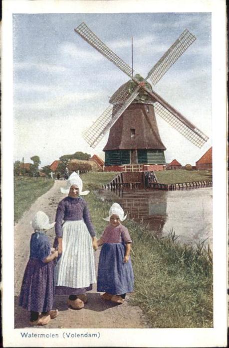 Trachten Windmühle Volendam
