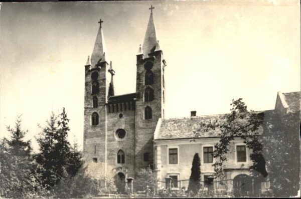 Tuerje Kirche