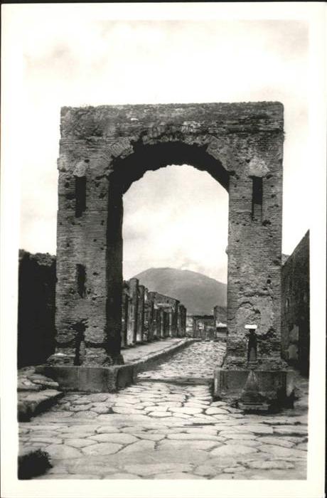 Pompei Arc de Neron