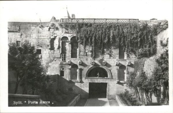 Gradac Porta Aurea