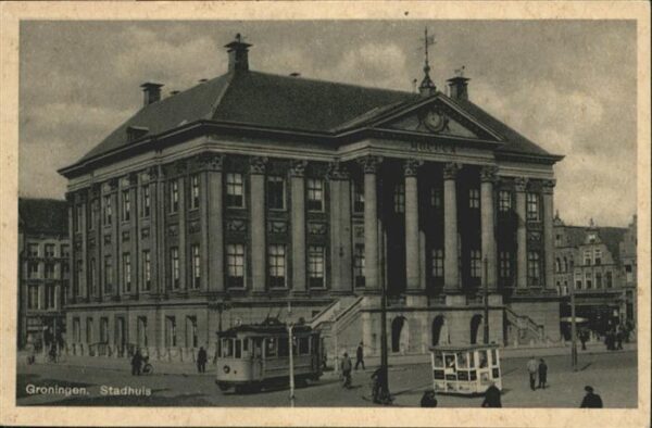 Groningen Stadhuis Strassenbahn
