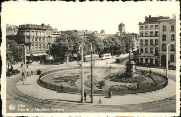 Liege Luettich place Republique Francaise Strassenbahn
