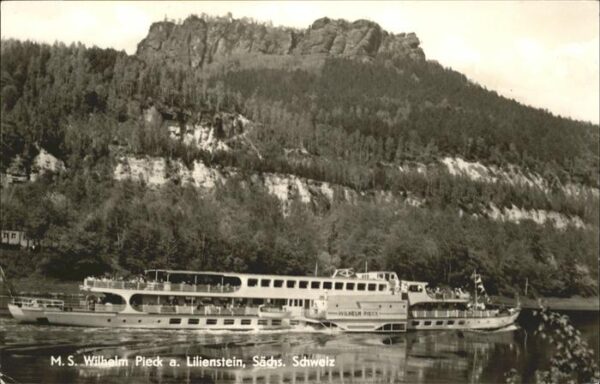 Dampfer Seitenrad MS Wilhelm Pieck Lilienstein