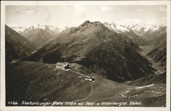 Starkenburgerhuette Unterbergtal Stubai