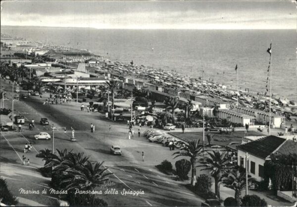 Marina di Massa Strand