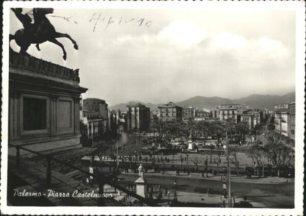 Palermo Sicilia Piazza Castelnuovo