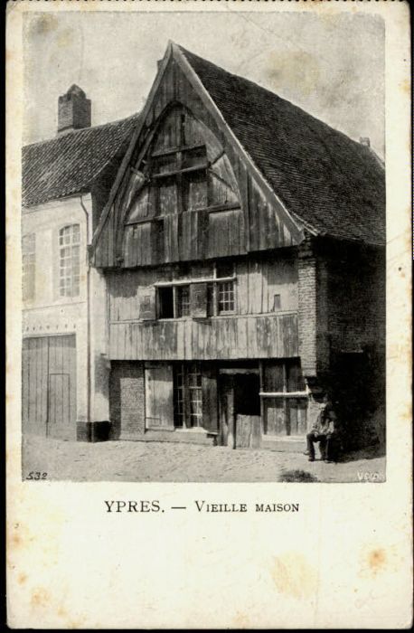 Ypern Ypres Ypres Maison