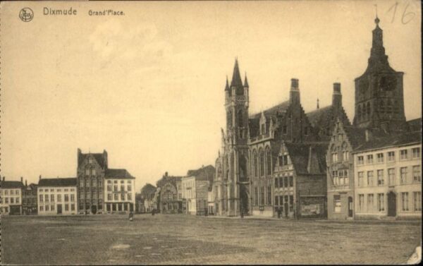 Dixmude Grand Place