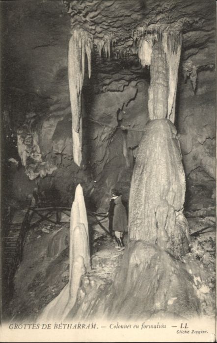 Hoehlen Caves Grottes Grotte Betharram Höhle Grotte