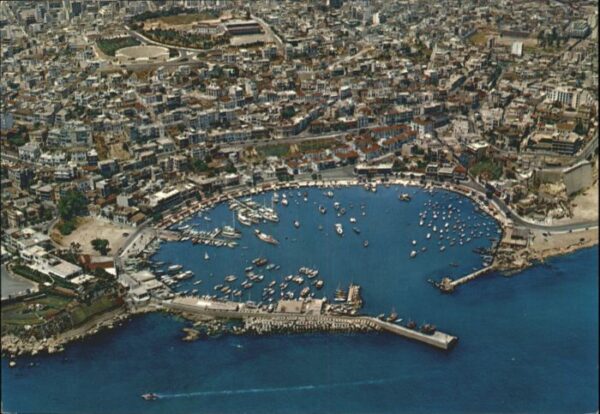 Cumunduru Piraeus Fliegeraufnahme