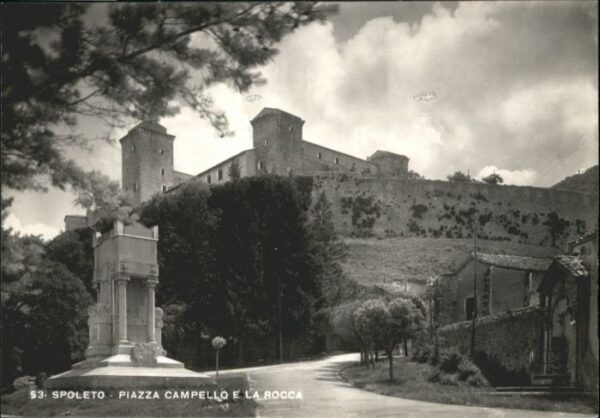 Spoleto Piazza Campello Rocca