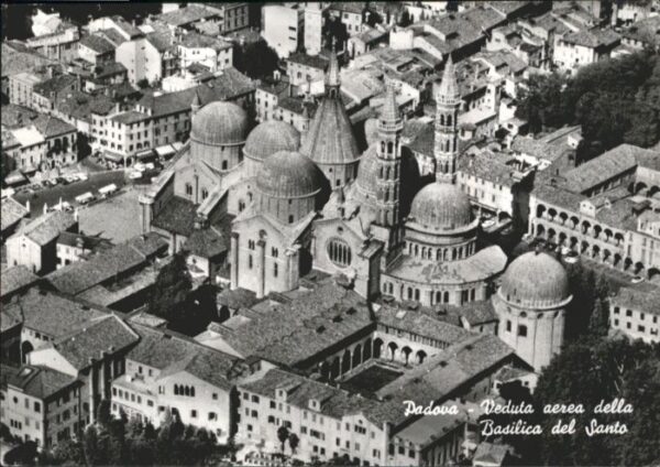 Padova Veduta aerea Basilica del Santo