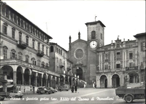 Moncalieri Facciata Gotica Duomo Moncalieri
