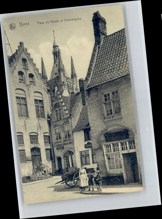 Ypern Ypres Ypres Place Musee Conciergerie