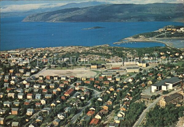 Kirkenes Parti fra byen Fliegeraufnahme