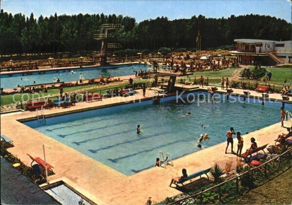 Burgos Piscinas Municipales vista parcial Schw