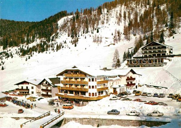 Innerkrems Krems Kaernten Sporthotel Frühauf Pension Königstuhl