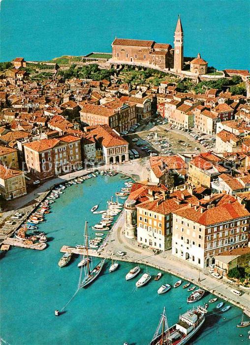 Piran Fliegeraufnahme mit Hafen