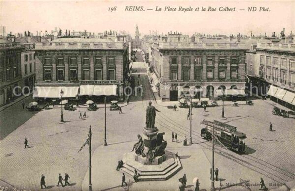 Strassenbahn Reims Place Royale Rue Colbert