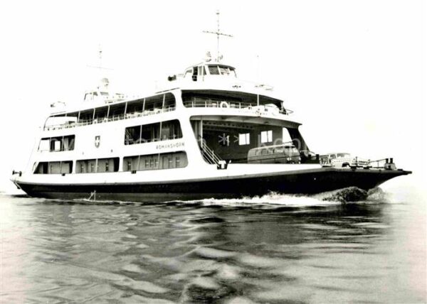 Faehre Ferry Bac Traghetto-- Romanshorn Bodenseeschiffahrt