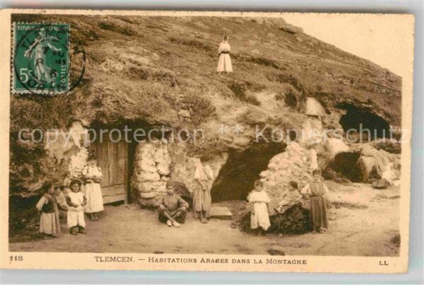 Tlemcen Habitations Arabes dans la Montagne