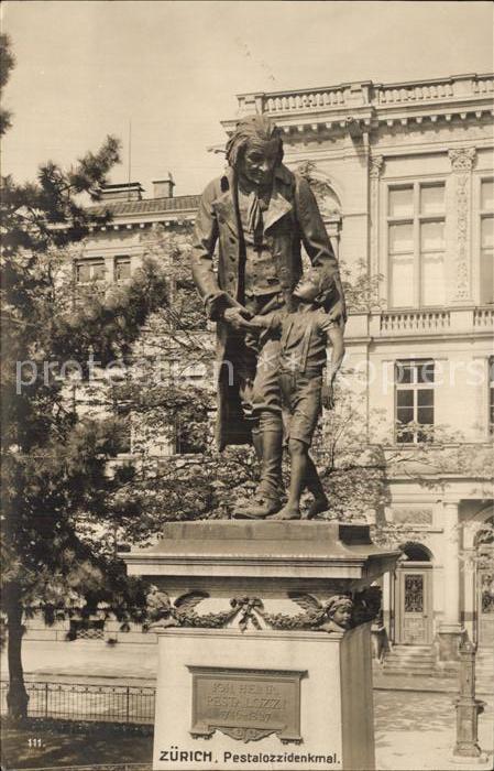 Pestalozzi Heinrich Denkmal Zürich