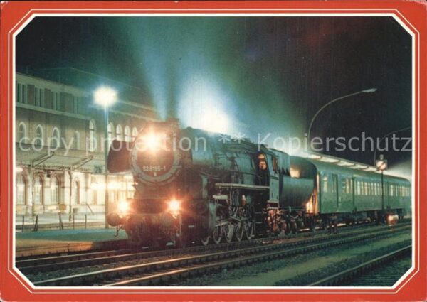 Lokomotive Dampflokomotive 52-8195-1 Bahnhof Bautz