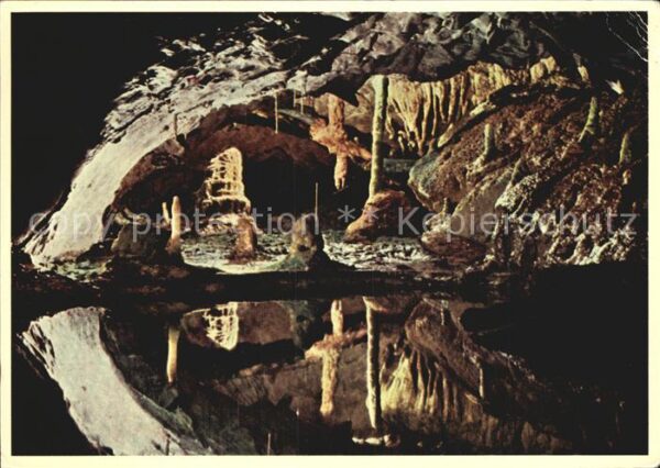 Hoehlen Caves Grottes St. Beatushöhlen Thunersee Interlaken S