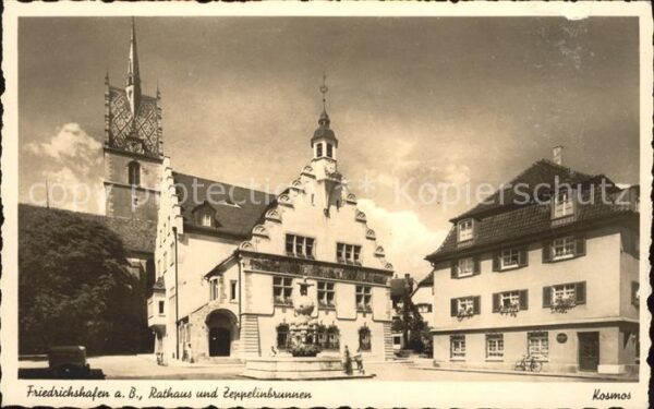 Friedrichshafen Bodensee Rathaus Zeppelinbrunnen