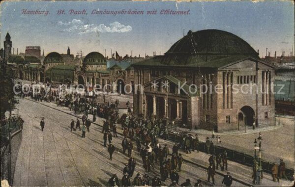 Hamburg St. Pauli Landungsbrücken Elbtunnel