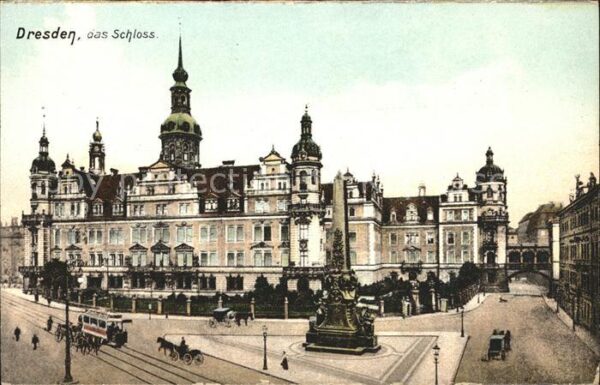 Dresden Schloss Strassenbahn