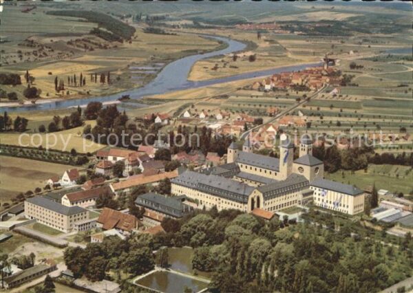 Muensterschwarzach Fliegeraufnahme Benediktiner-Abtei