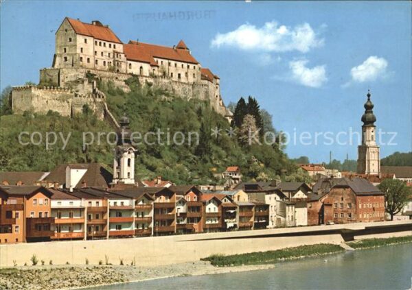 Burghausen Salzach Grenzstadt längster Burg