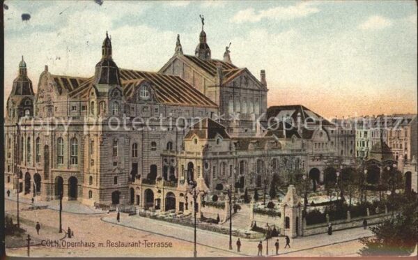 Opergebaeude Opernhaus Köln am Rhein